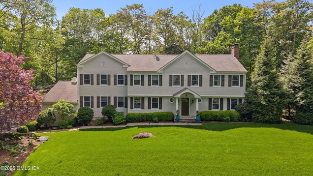 39 Indian Mill Road Cos Cob, CT House Sold - Photo 1 of 14. Opens carousel modal