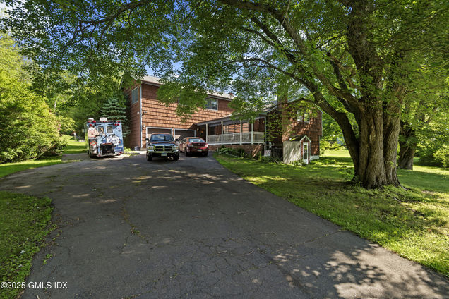 337 Woodbine Road