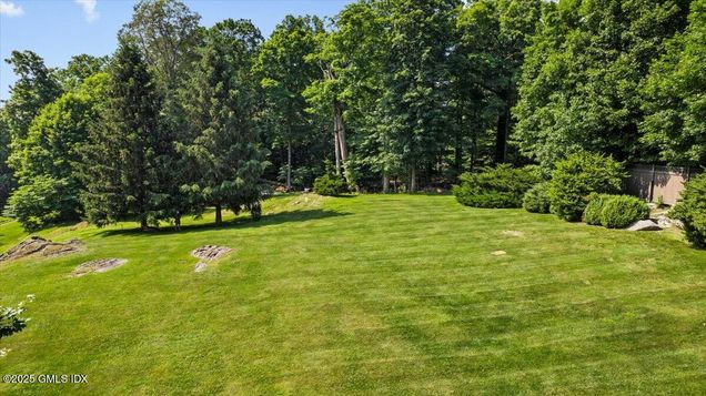 20 Stepping Stone Lane Greenwich, CT Plot of land Pending - Photo 1 of 10. Opens carousel modal