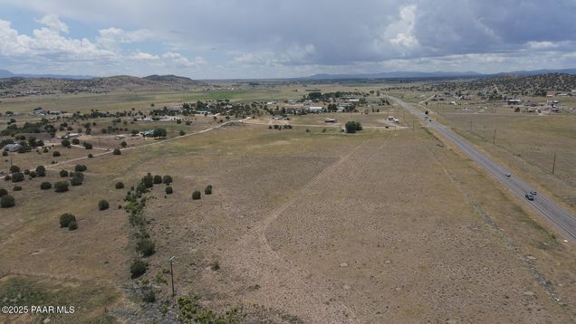 21100 El Rocko Lane Paulden, AZ Plot of land Active - Photo 1 of 6. Opens carousel modal