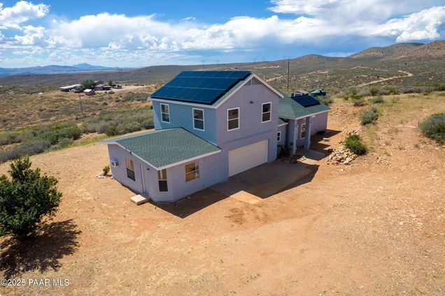 16751 Leprechaun Road Dewey-Humboldt, AZ House Active - Photo 1 of 28. Opens carousel modal