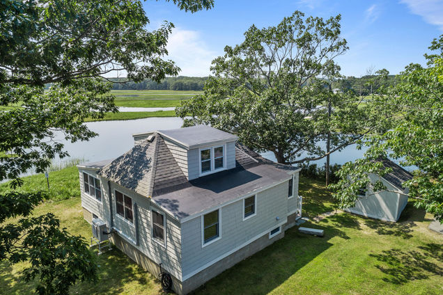 8 Dyke Road Kennebunkport, ME House Sold - Photo 1 of 33. Opens carousel modal