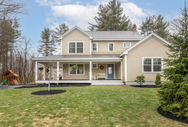 44 Beach Bluff Terrace Cape Elizabeth, ME House Sold - Photo 1 of 47. Opens carousel modal