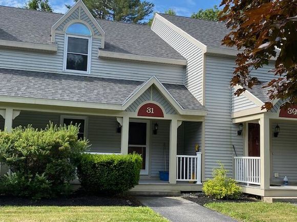 31 Redwood Lane