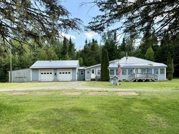 877 Grand Falls Road