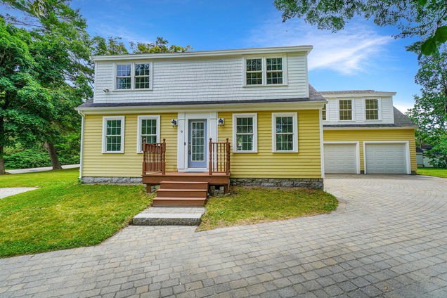 9 Willowdale Road