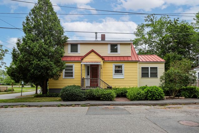18 Glen Mary Road