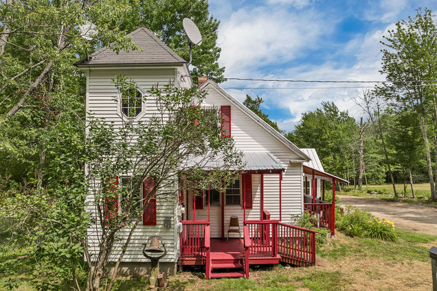 570 Maplewood Road