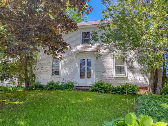 6 Flagg Street