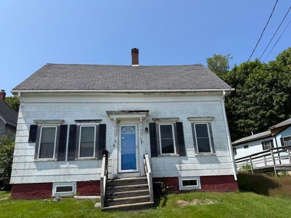 25 Pleasant Street