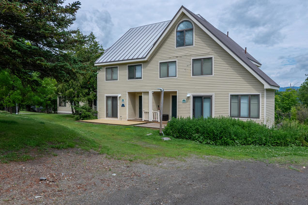 6015 Penobscot Circle