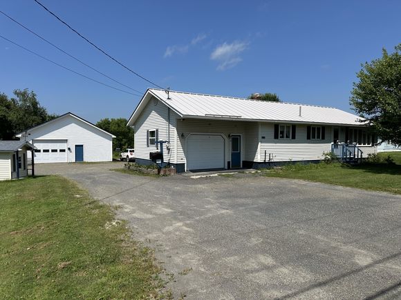 1034 Us Highway 1