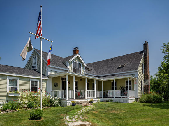 25 Pine Street