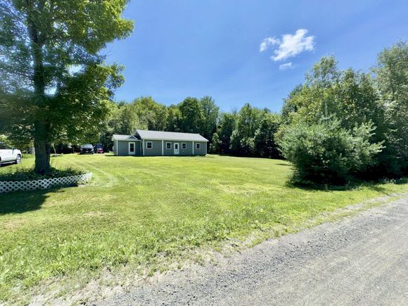8 Bemis Road