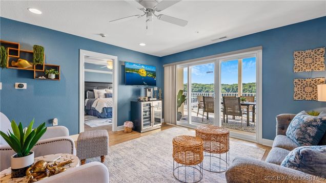 4800 Eagleview Drive Unit 433
