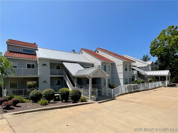 757 Malibu Road Unit 101B