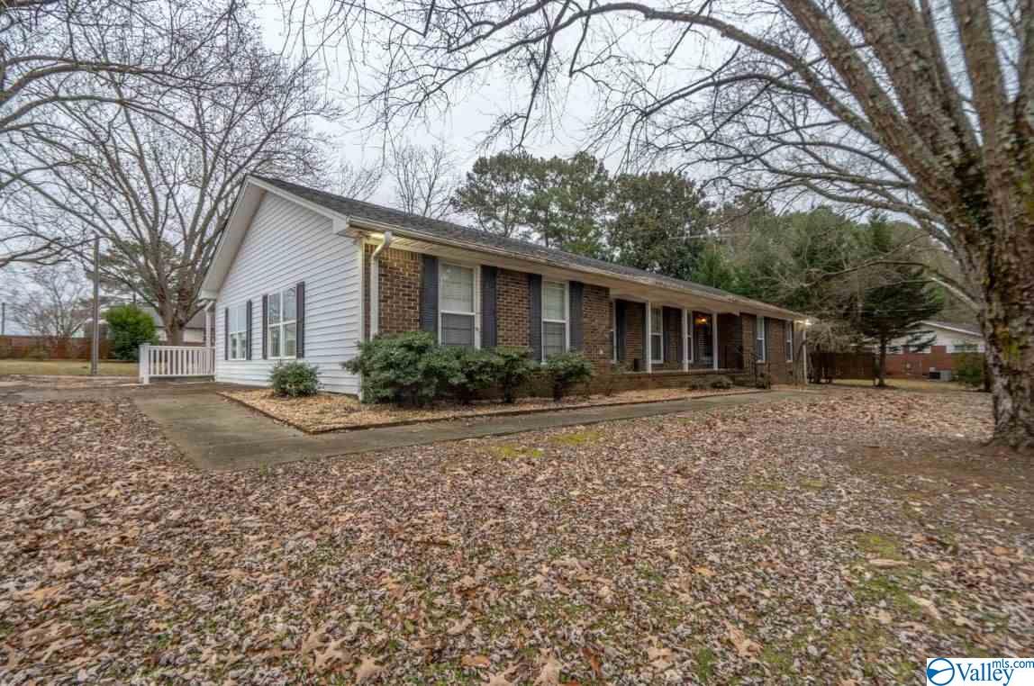 374 Church Ave  