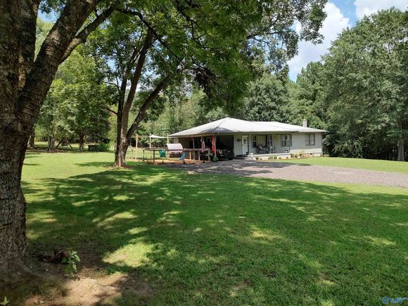 1295 County Road 52 Fort Payne, AL House Sold - Photo 1 of 27. Opens carousel modal
