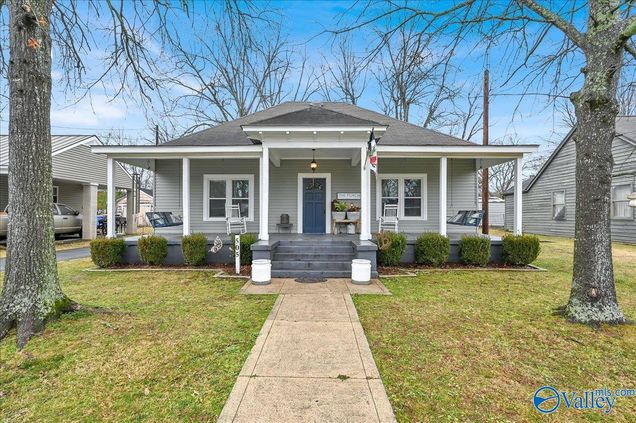505 Hickory Street SE Hartselle, AL House Sold - Photo 1 of 24. Opens carousel modal