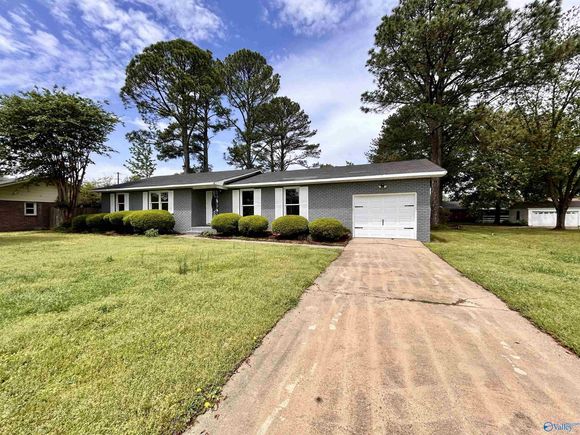 1704 Woodmead Street SW Decatur, AL House Sold - Photo 1 of 27. Opens carousel modal