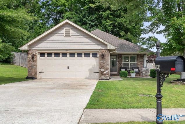 7135 Pale Dawn Place