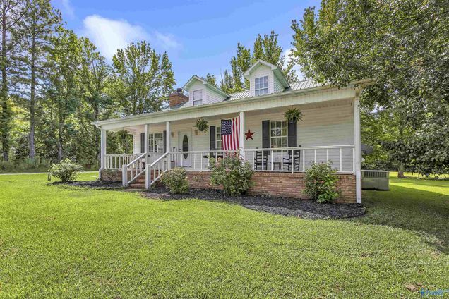 89 Friendship Road