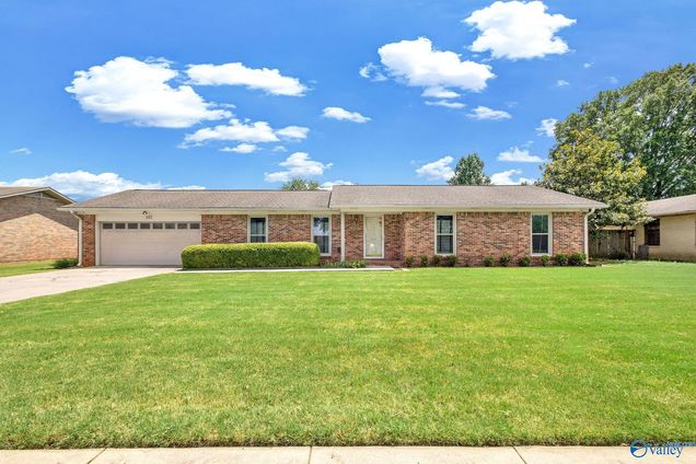 2205 Auburn Drive SW