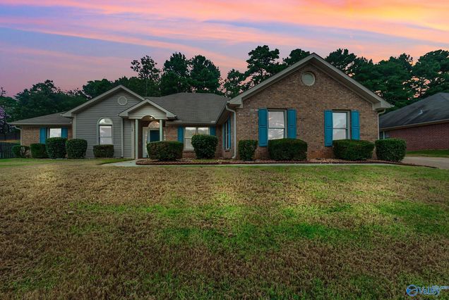 107 Wandering Lane Harvest, AL House Active - Photo 1 of 41. Opens carousel modal