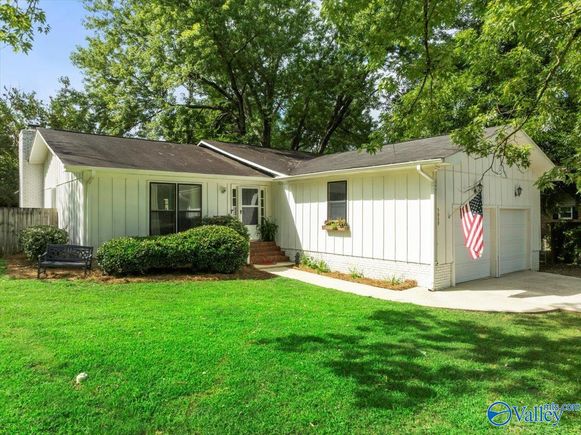 5009 Webb Avenue Guntersville, AL House Active - Photo 1 of 38. Opens carousel modal