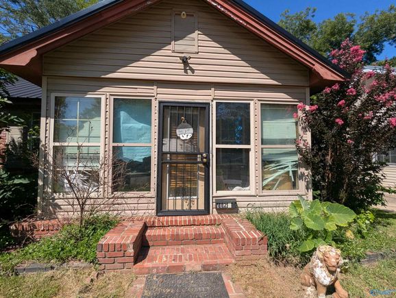 1124 Stillman Avenue