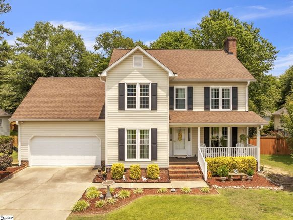 4 Brookford Court Greenville, SC House Sold - Photo 1 of 41. Opens carousel modal