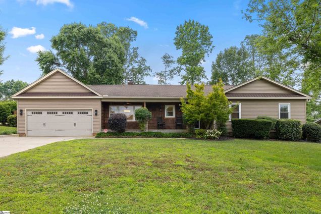 1 Huntley Castle Court Taylors, SC House Sold - Photo 1 of 48. Opens carousel modal