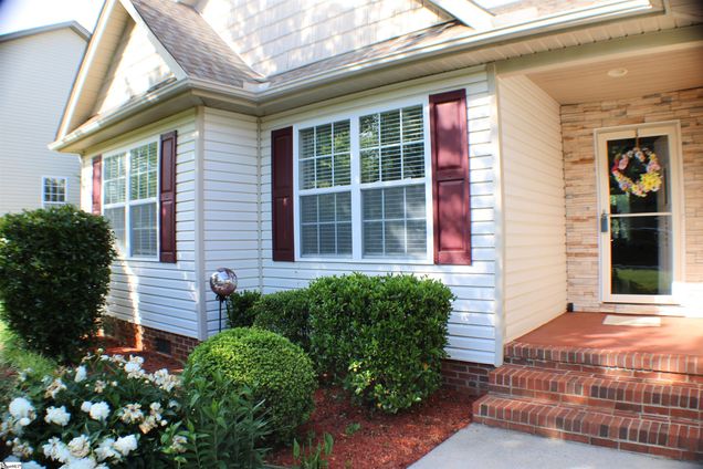 500 Summitbluff Drive Greenville, SC House Active - Photo 1 of 19. Opens carousel modal