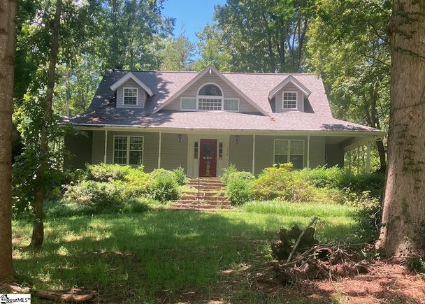 110 Manor Court