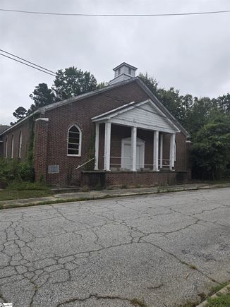 110 N Owens Street