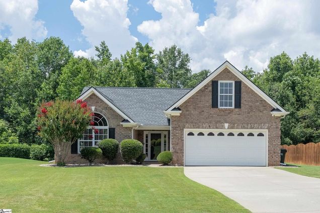 105 Baldwin Creek Way Simpsonville, SC House Active - Photo 1 of 35. Opens carousel modal