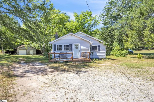 305 Belue Mill Road Landrum, SC House Active - Photo 1 of 39. Opens carousel modal