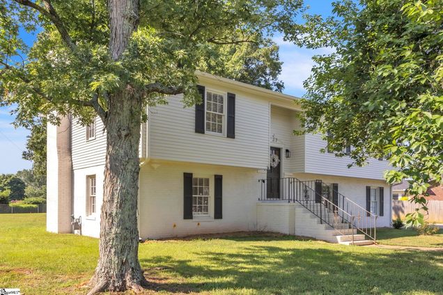 604 Hudson Road Greenville, SC House Active - Photo 1 of 24. Opens carousel modal