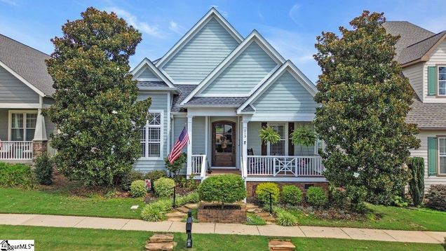 213 Weddington Lane Simpsonville, SC House Active - Photo 1 of 33. Opens carousel modal
