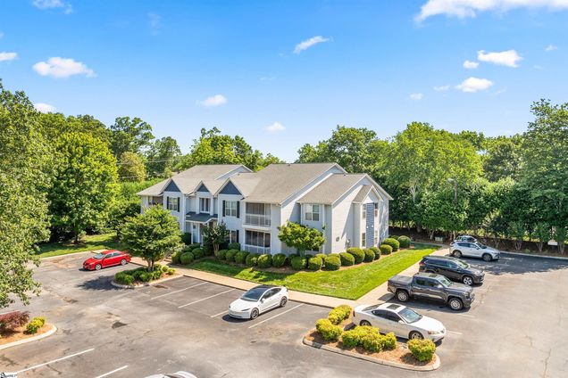 4614 Old Spartanburg Road Unit Unit 8 Taylors, SC Condo Active - Photo 1 of 35. Opens carousel modal