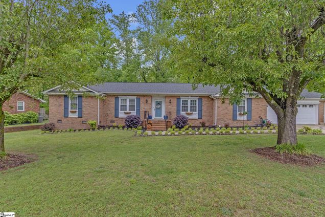 303 Asbury Circle Easley, SC House Active - Photo 1 of 26. Opens carousel modal