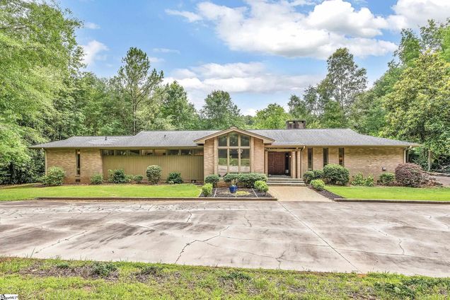 1 Tamarack Road Spartanburg, SC House Active - Photo 1 of 50. Opens carousel modal