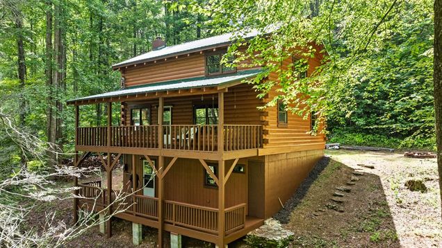 1527 Parker Road