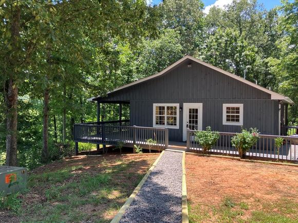 97 Concord Trail