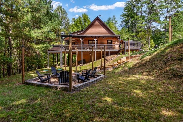 16 Toccoa Ridge Road Mineral Bluff, GA House Active - Photo 1 of 39. Opens carousel modal