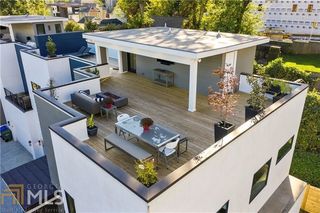 522 Boulevard Pl NE Unit 2