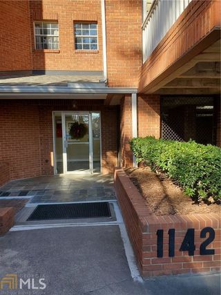 1142 N Jamestown Road