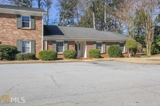 1635 Executive Park Ln