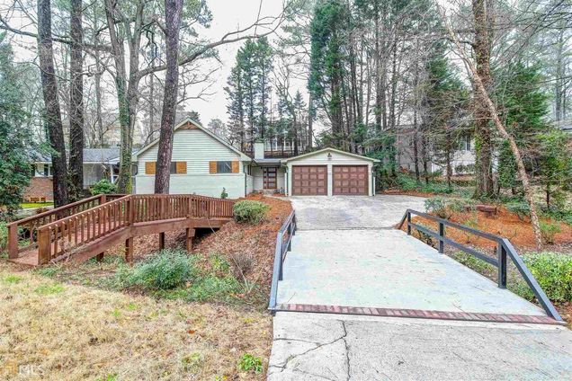 2241 Drew Valley Rd NE 2241 Drew Valley Rd NE