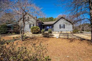 2 Maplewood Sq